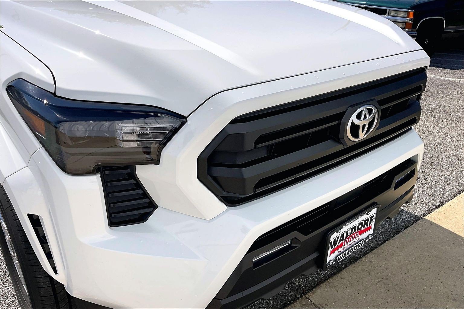 Used 2025 Toyota Tacoma SR5 RWD image 34