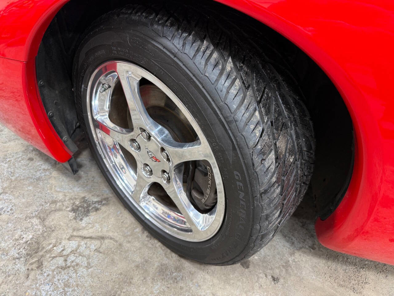 Used 2003 Chevrolet Corvette Convertible w/ Preferred Equipment Group1 image 13