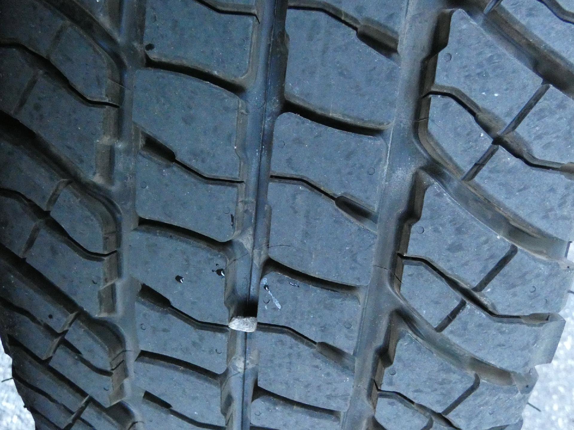 New 2026 GMC Sierra 2500 Pro w/ Convenience Package image 9