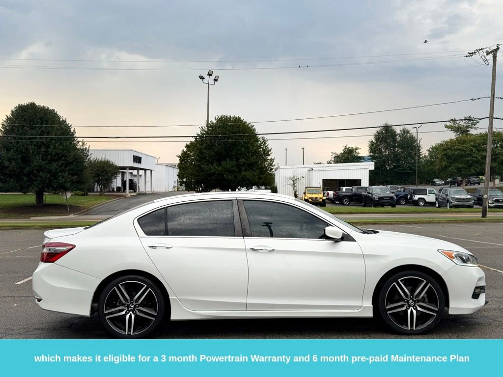 Used 2017 Honda Accord Sport image 11