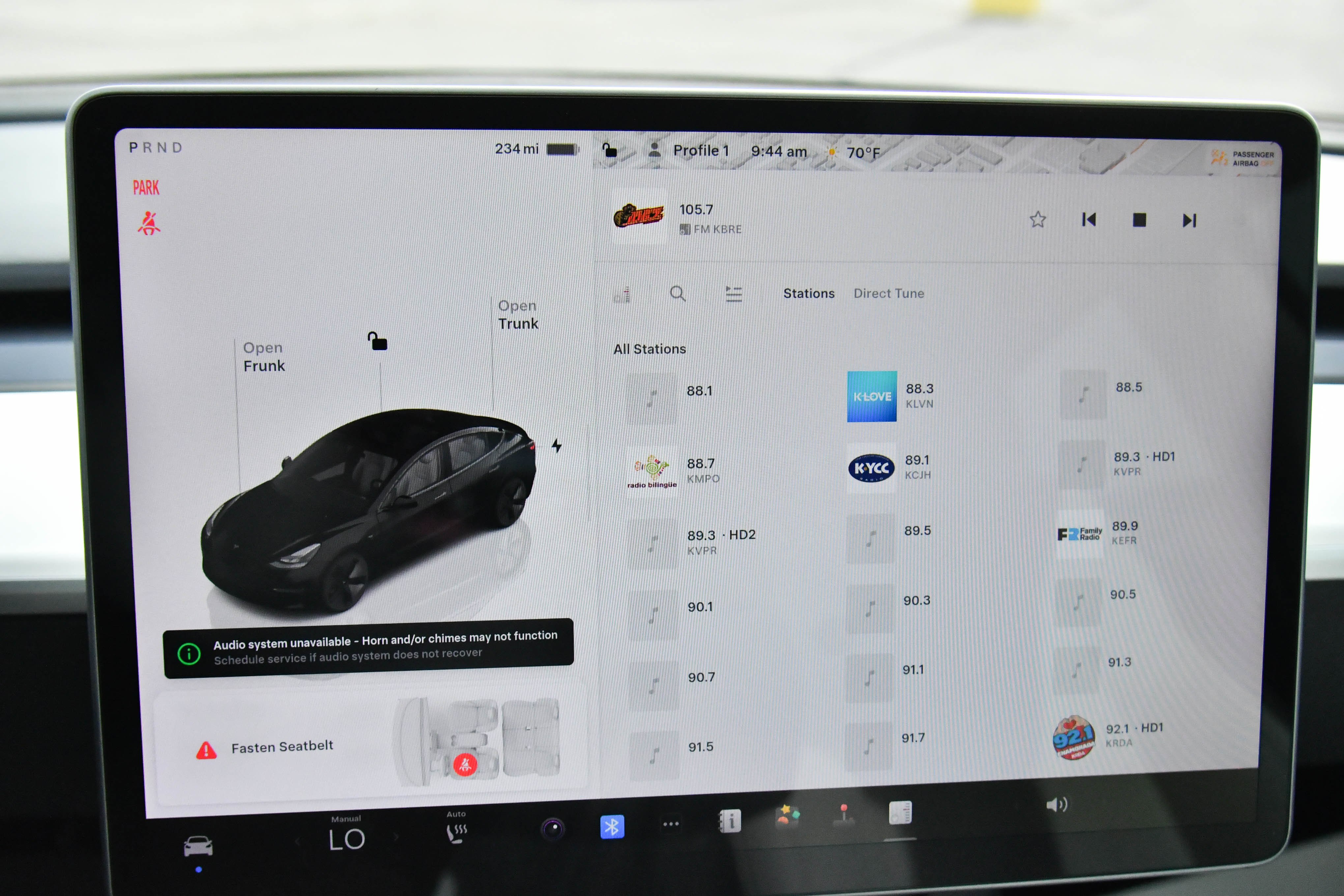 Used 2023 Tesla Model 3 Standard Range image 21