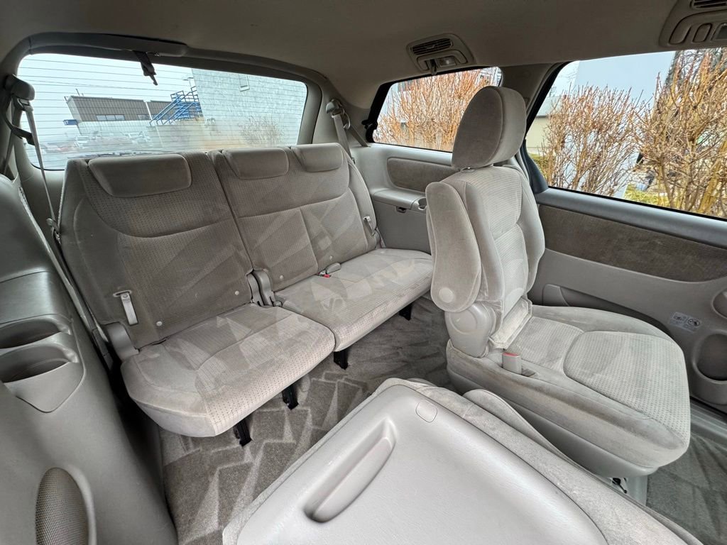 Used 2010 Toyota Sienna LE FWD image 13