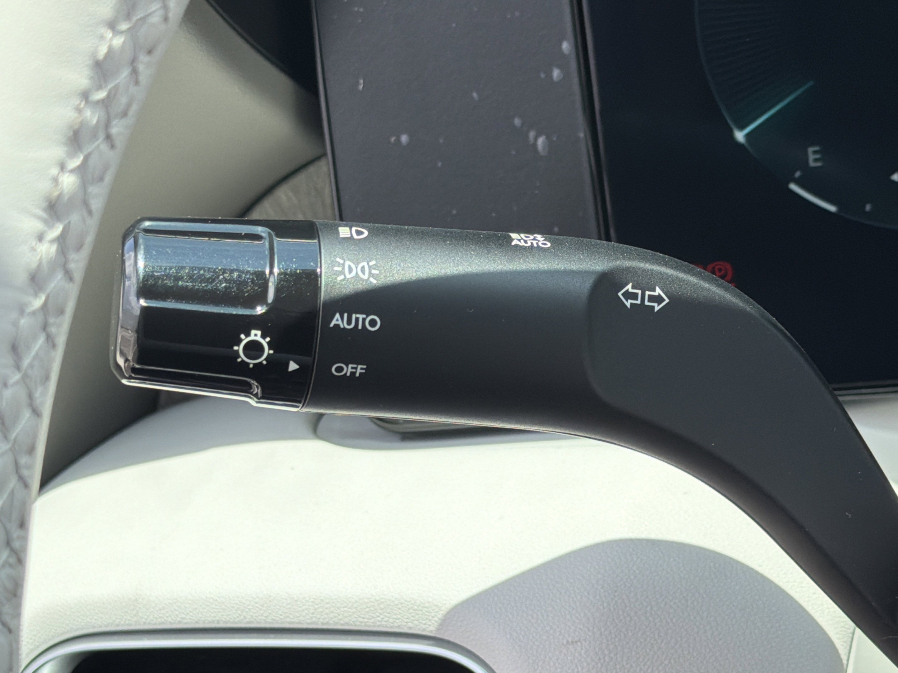 New 2026 Hyundai Palisade FWD Hybrid image 18