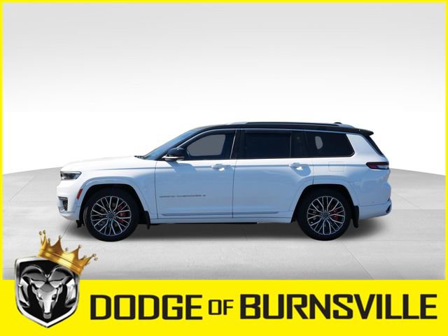 Used 2023 Jeep Grand Cherokee L Summit AWD/4WD image 4