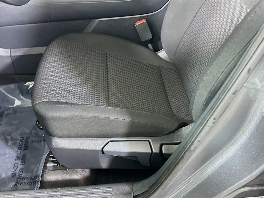 Certified 2025 Nissan Kicks S w/ Charging Package image 22