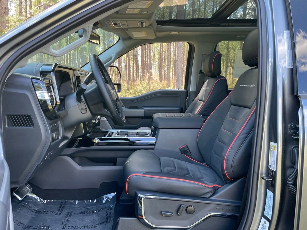 New 2024 Ford F250 Lariat w/ Lariat Ultimate Package image 4