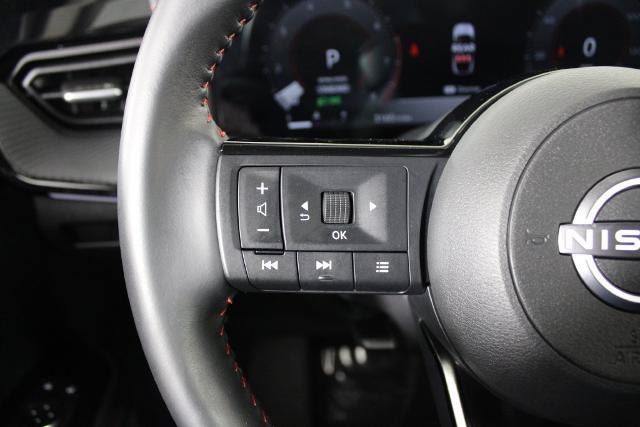 Certified 2025 Nissan Kicks SR FWD image 24
