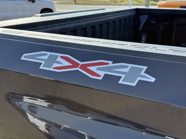 Used 2022 Chevrolet Silverado 1500 LT image 8