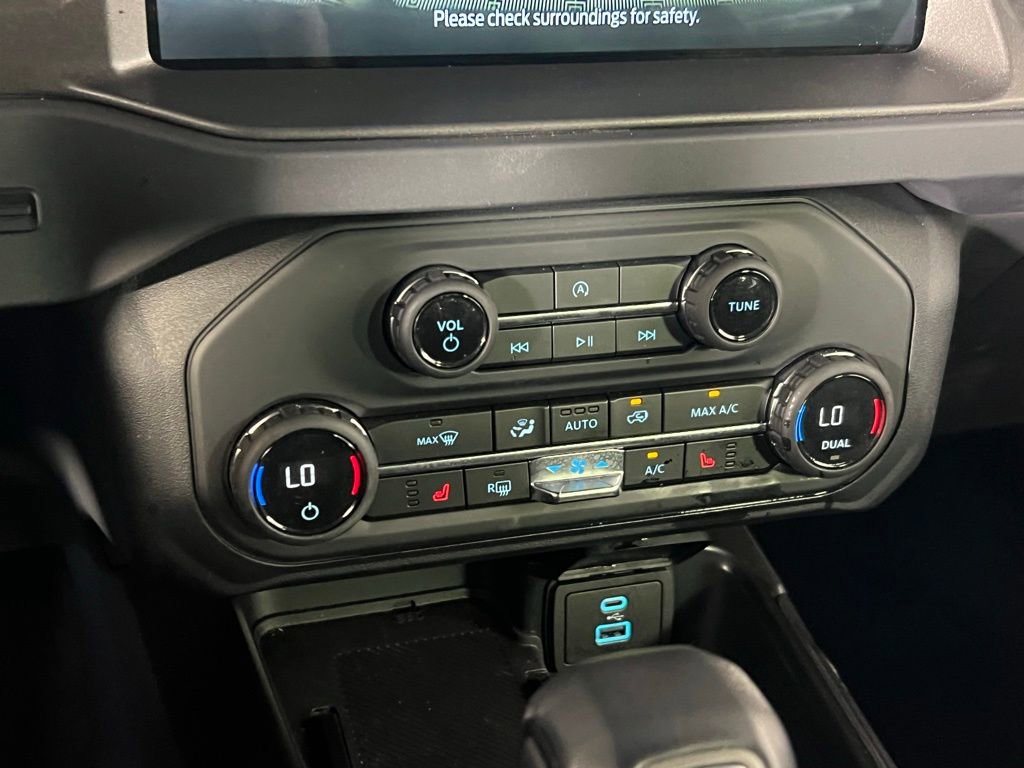 Used 2025 Ford Bronco Big Bend image 19