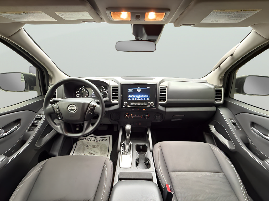 Used 2024 Nissan Frontier SV RWD image 9