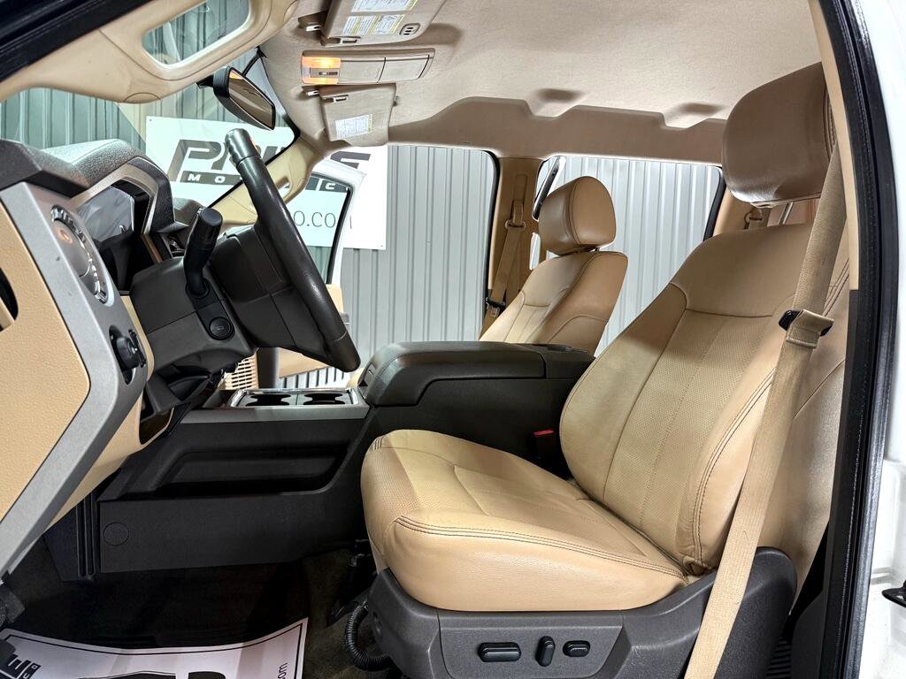 Used 2015 Ford F350 Lariat w/ Chrome Package image 19