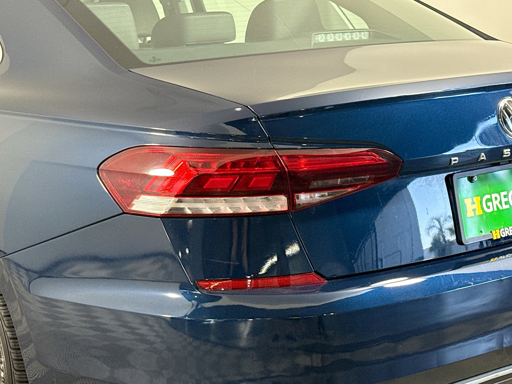 Used 2020 Volkswagen Passat 2.0T SE w/ Sunroof Package image 36