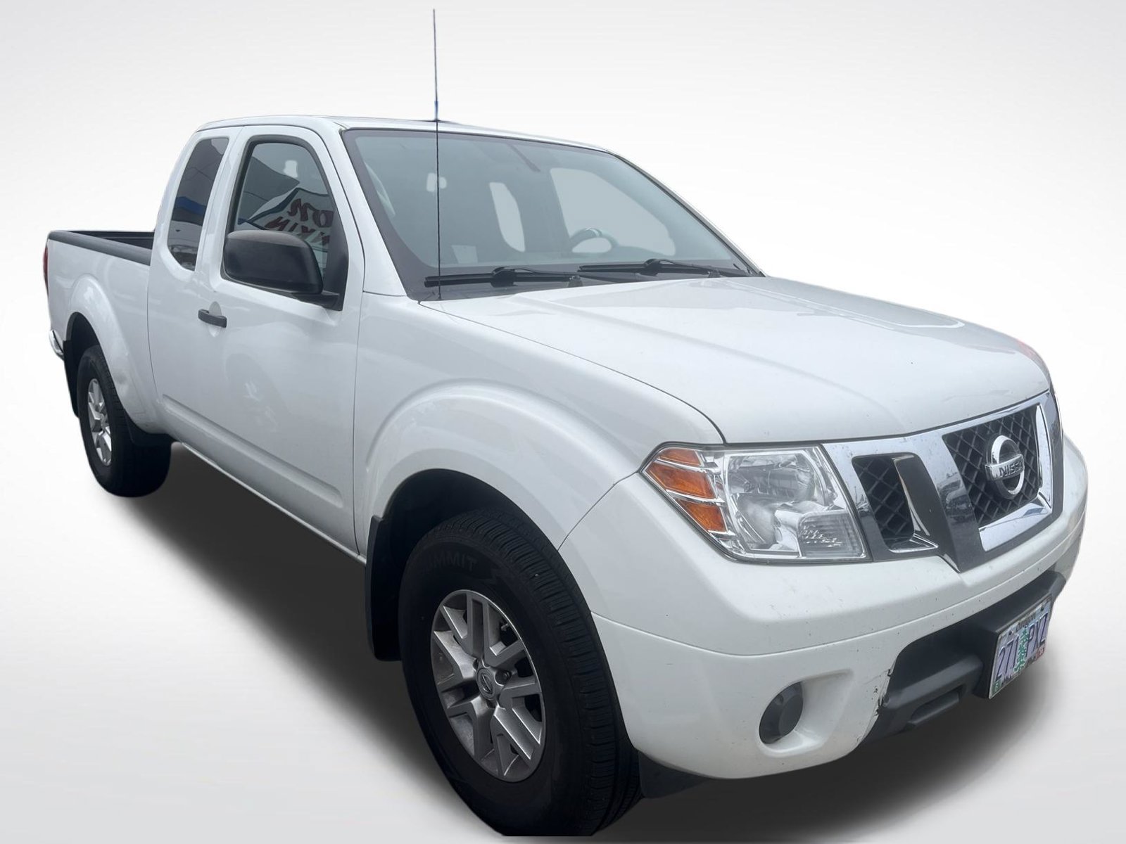Used 2019 Nissan Frontier SV AWD/4WD image 2