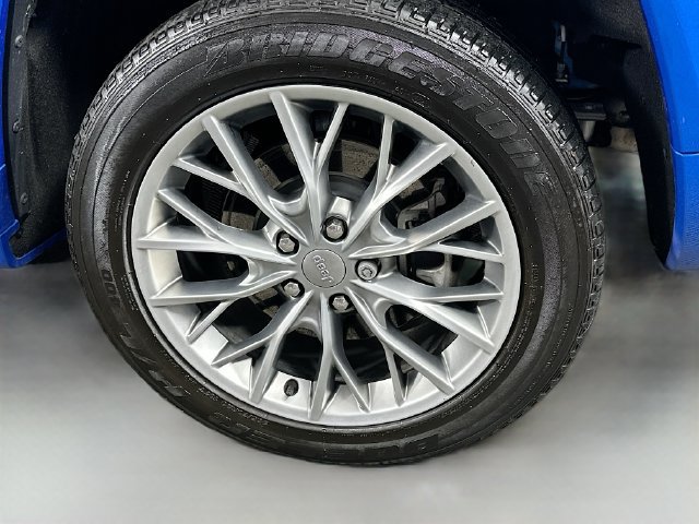 Used 2023 Jeep Grand Cherokee Summit AWD/4WD image 33