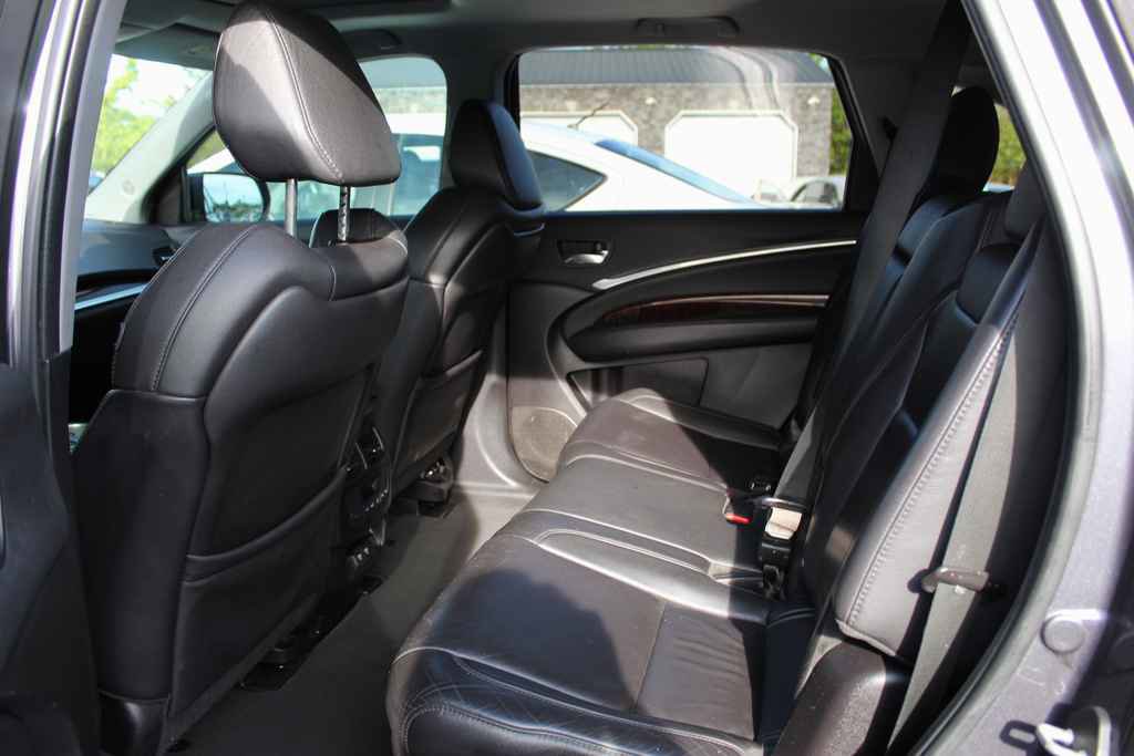 Used 2017 Acura MDX FWD image 27