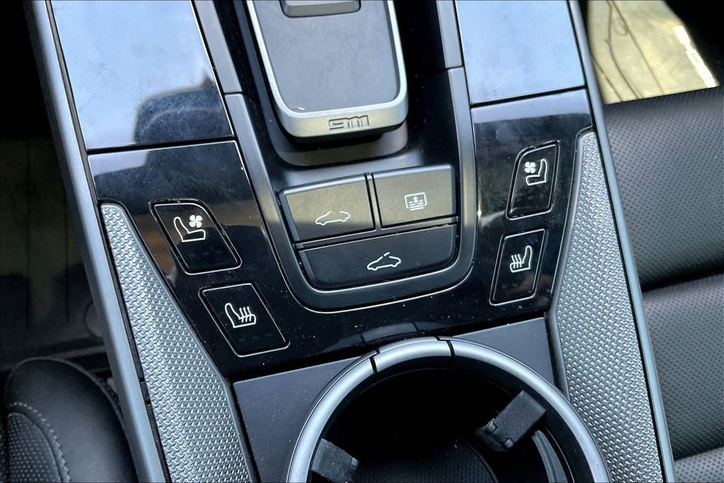 Used 2020 Porsche 911 Carrera S RWD image 13