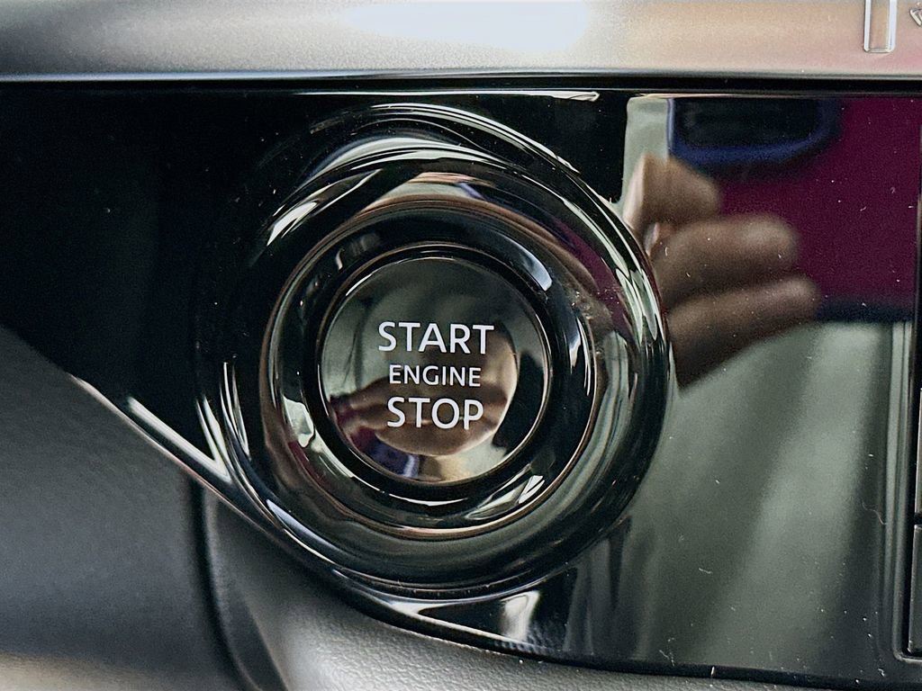 New 2026 Nissan Pathfinder SV image 18