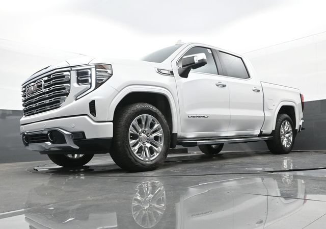 Used 2024 GMC Sierra 1500 Denali w/ Technology Package AWD/4WD image 28