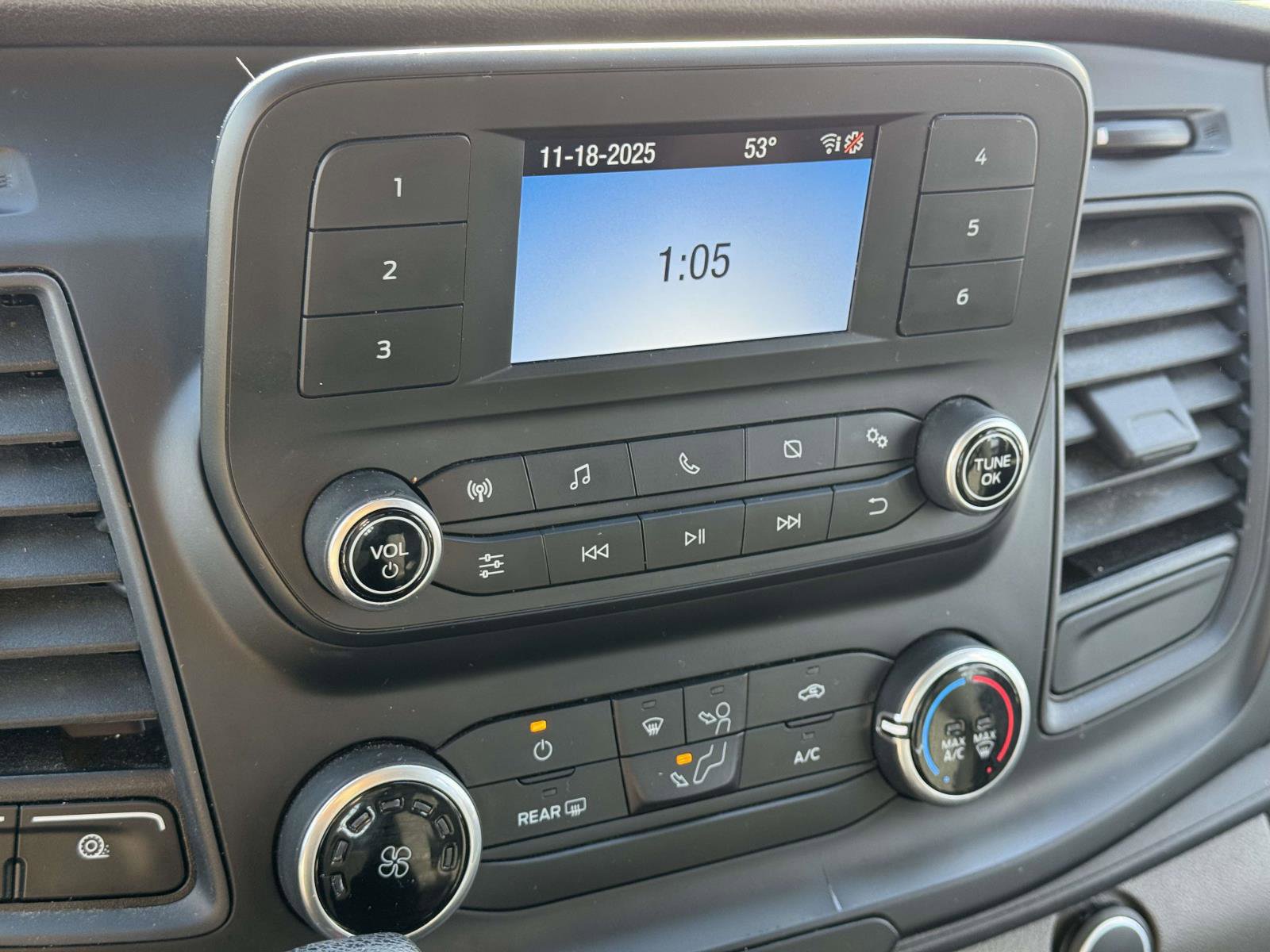 Used 2023 Ford Transit 250 Low Roof w/ Exterior Upgrade Package image 25