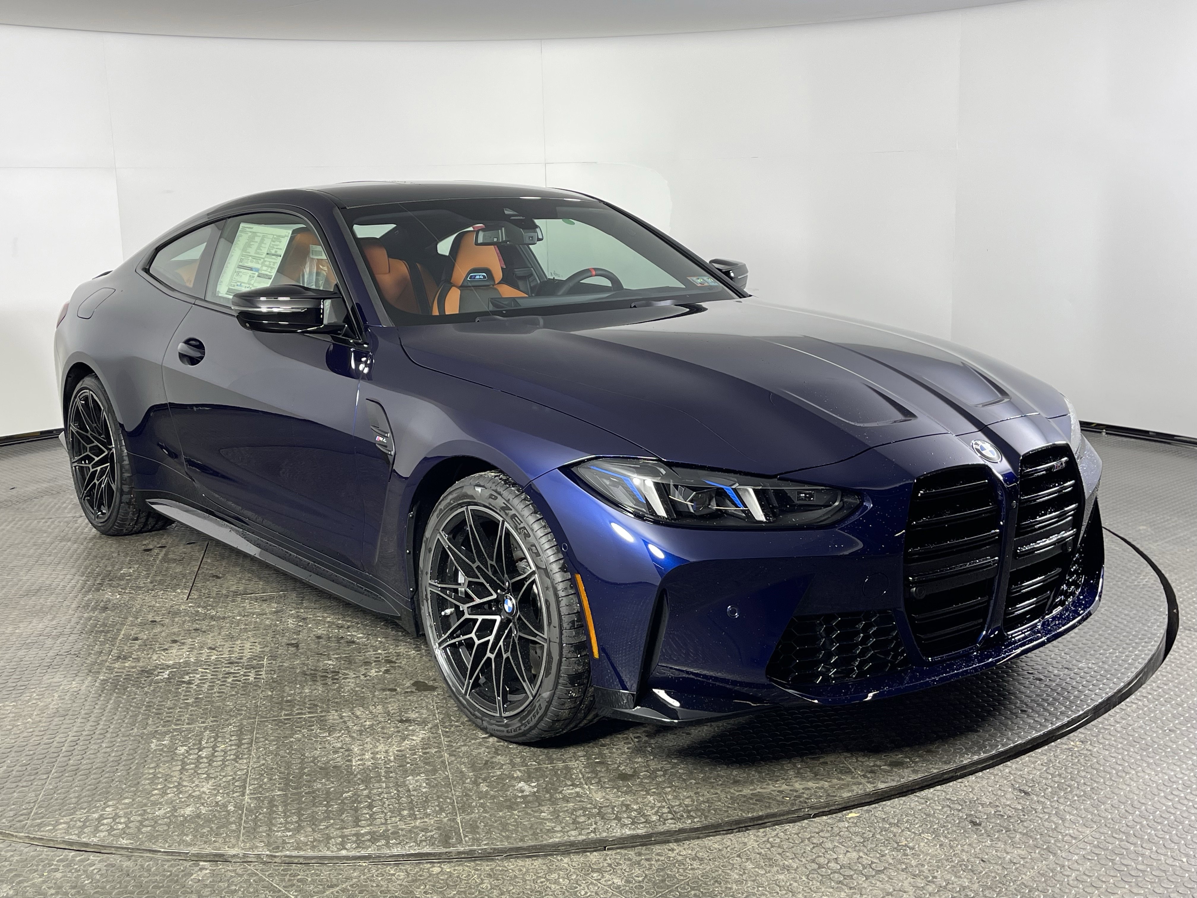 New 2026 BMW M4 Coupe w/ Executive Package RWD image 3