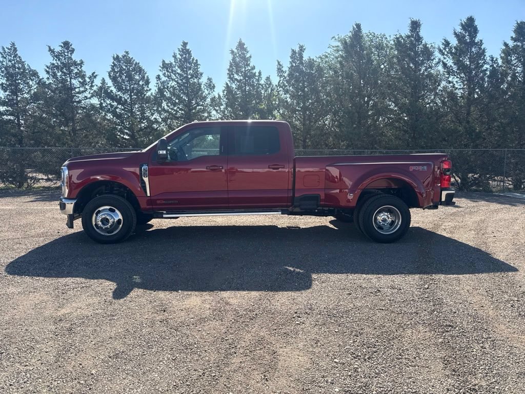 Used 2026 Ford F350 XLT w/ XLT Premium Package AWD/4WD image 3