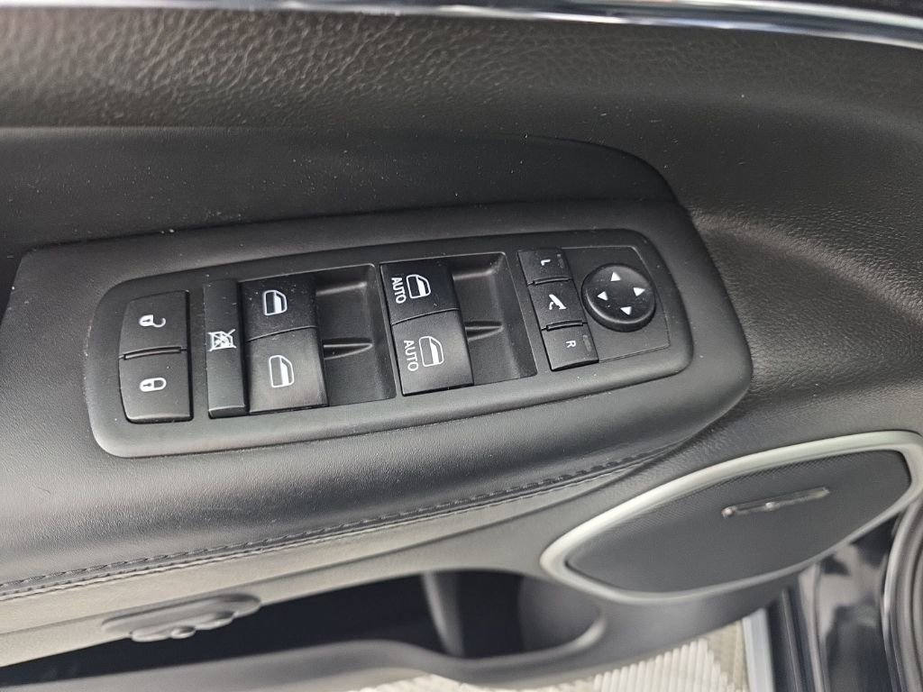 Used 2018 Jeep Grand Cherokee Summit w/ Platinum Series Group image 14