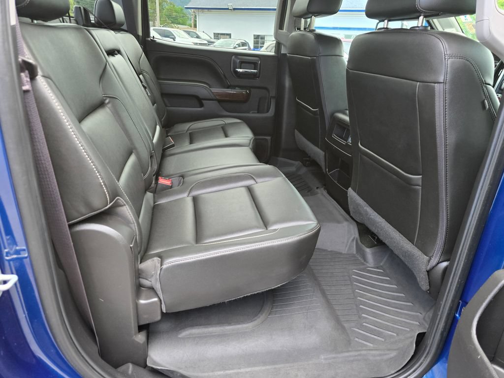 Used 2016 GMC Sierra 2500 SLT w/ Duramax Plus Package AWD/4WD image 19