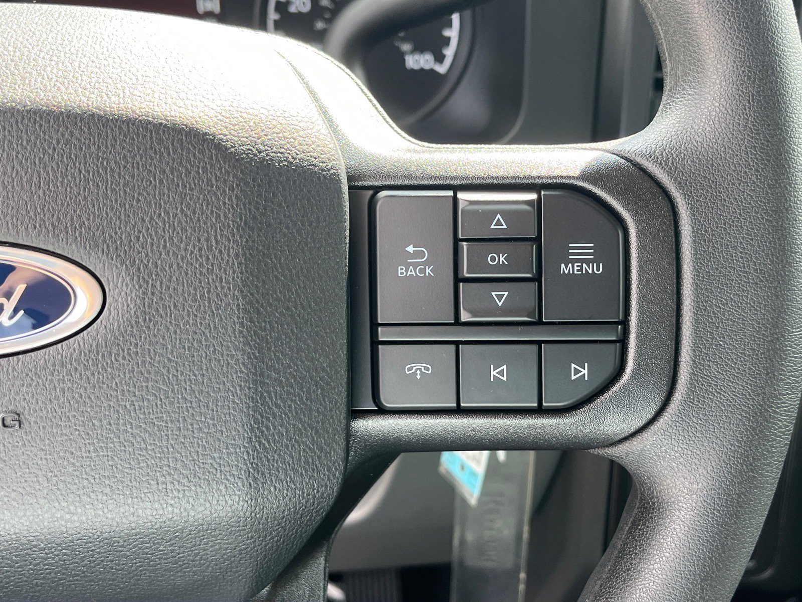 New 2026 Ford F250 XLT w/ FX4 Off-Road Package AWD/4WD image 15