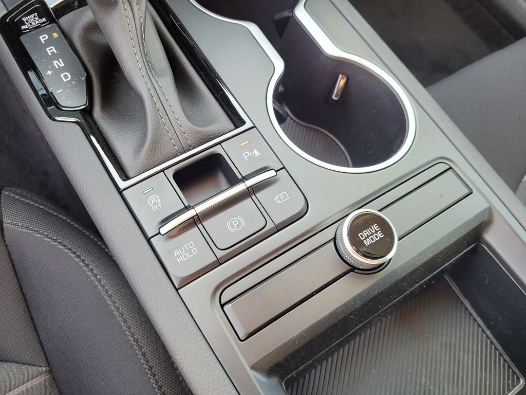 Used 2026 Kia K5 LXS image 17