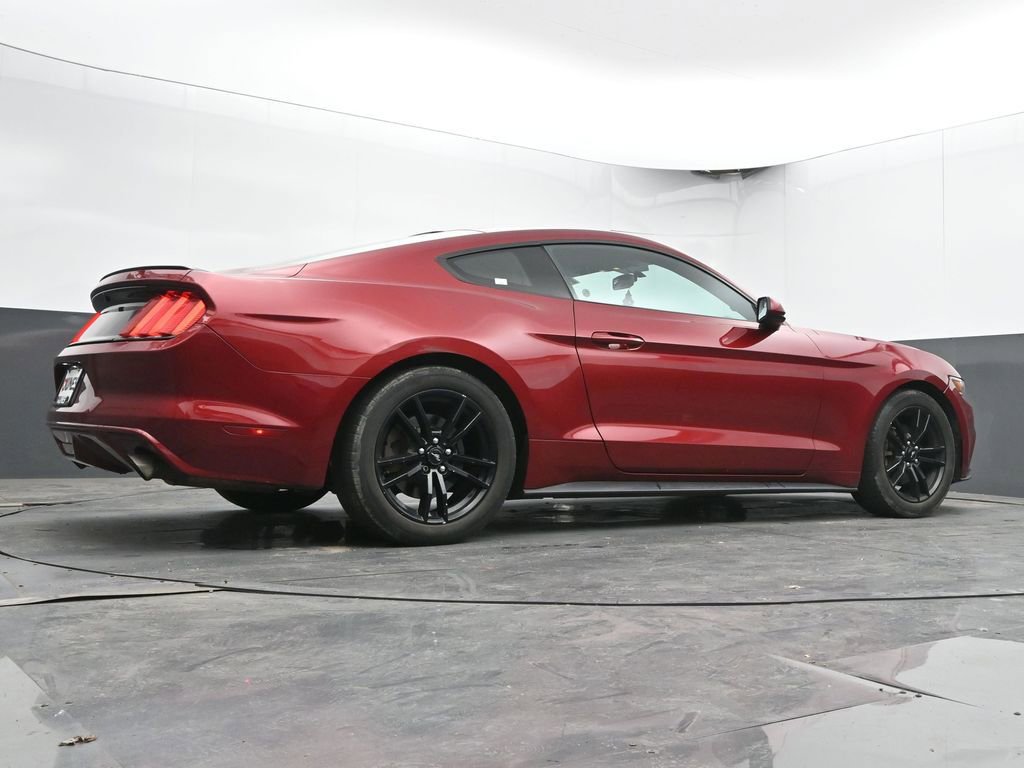 Used 2017 Ford Mustang Coupe RWD image 39