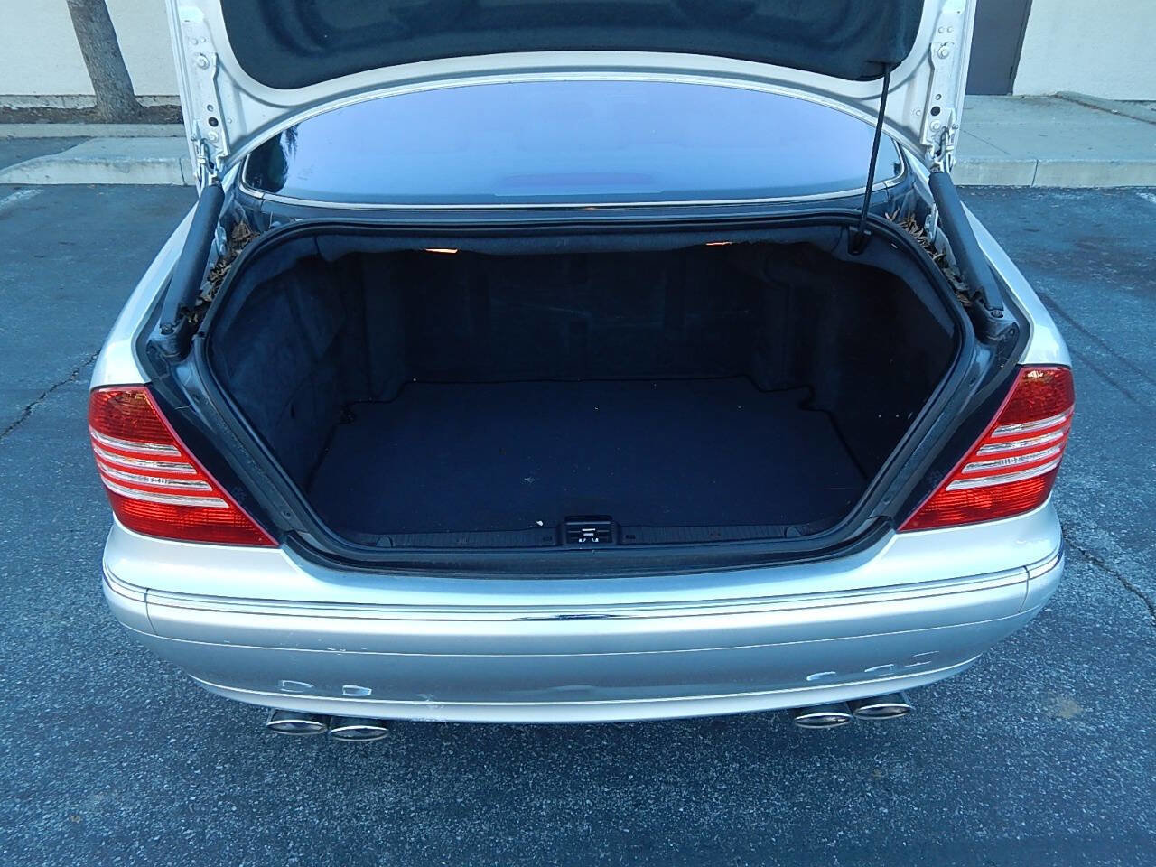 Used 2005 Mercedes-Benz S 500 image 22