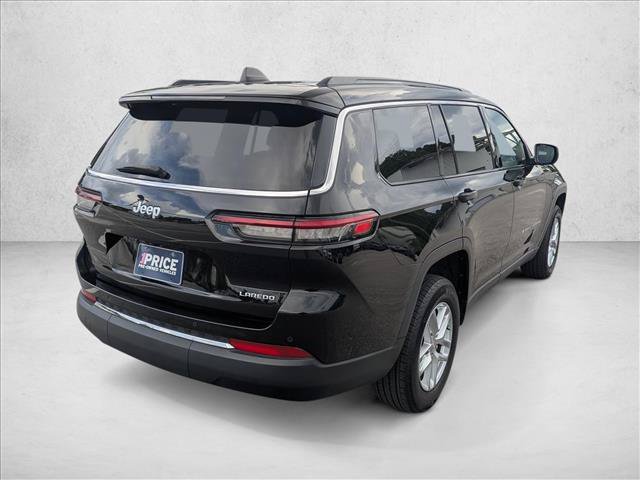 Used 2025 Jeep Grand Cherokee L Laredo RWD image 5