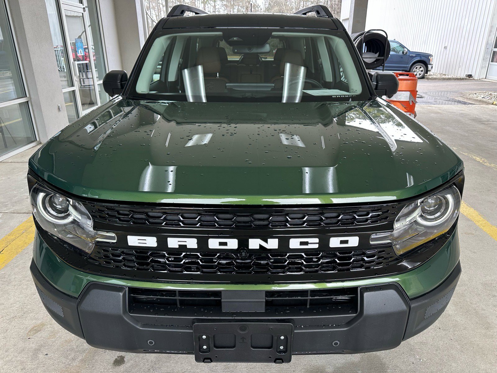 Certified 2025 Ford Bronco Sport Outer Banks w/ Outer Banks Tech Package+ AWD/4WD image 9