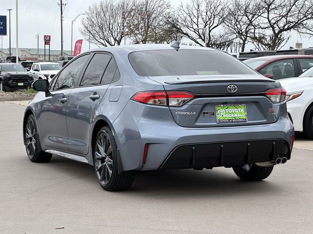 Used 2026 Toyota Corolla SE FWD image 3