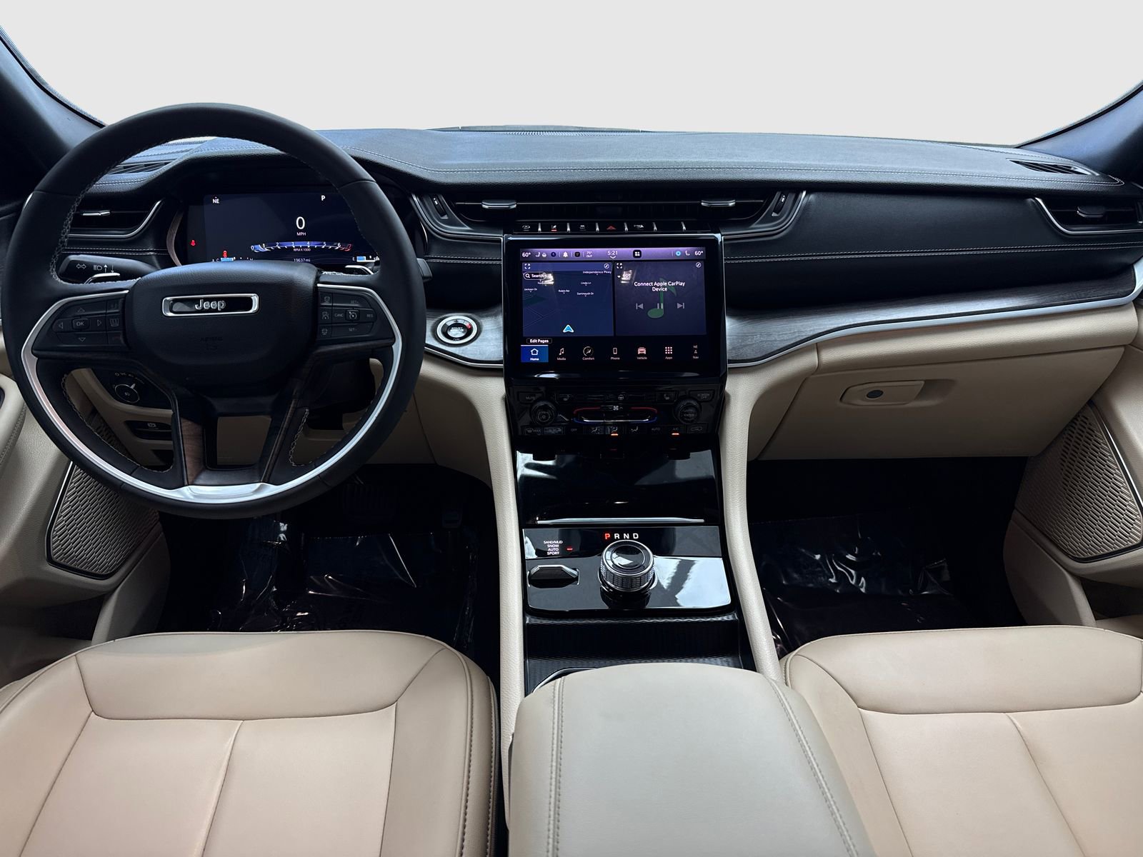 Used 2025 Jeep Grand Cherokee Limited w/ Black Appearance Package image 20