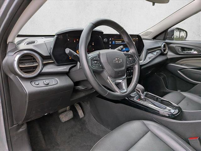 Used 2025 Chevrolet Trax ACTIV w/ Driver Confidence Package FWD image 10