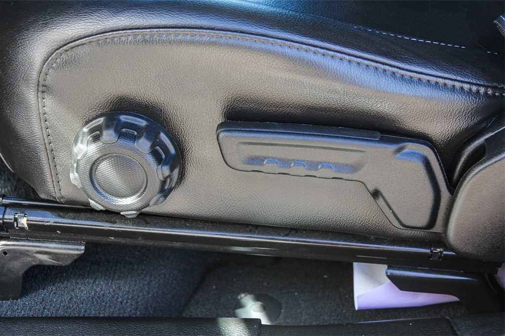 Used 2022 Jeep Wrangler Unlimited Rubicon 4xe w/ Cold Weather Group image 20