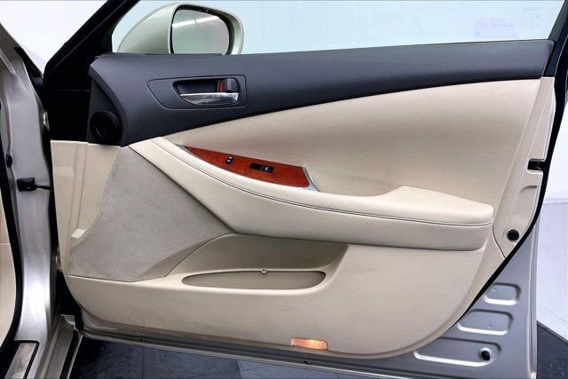 Used 2012 Lexus ES 350 image 26