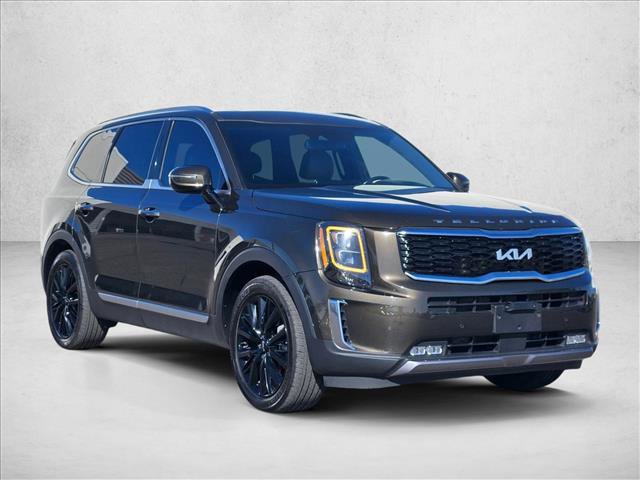 Used 2022 Kia Telluride SX w/ SX Prestige Package AWD/4WD image 3