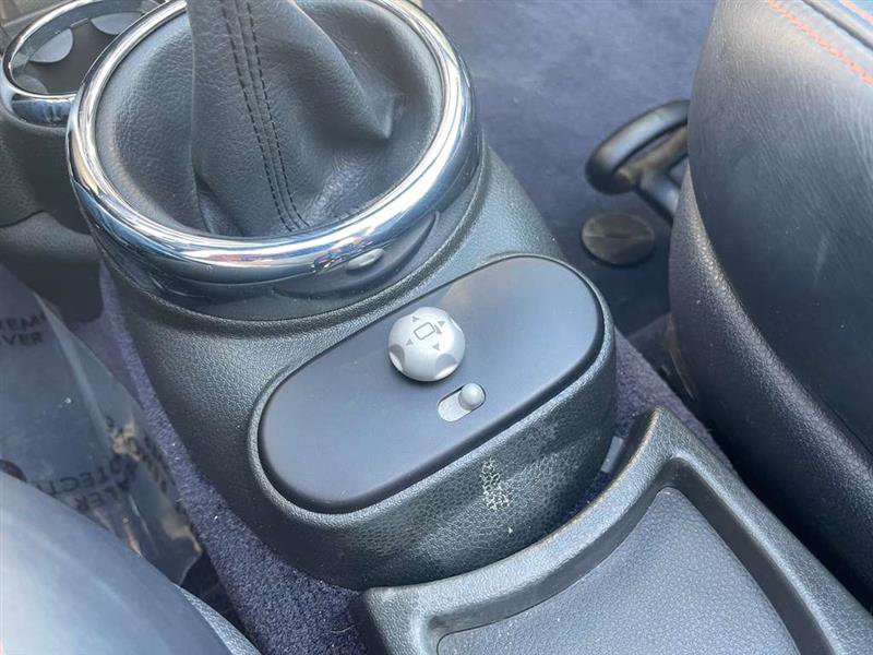 Used 2005 MINI Cooper S image 17