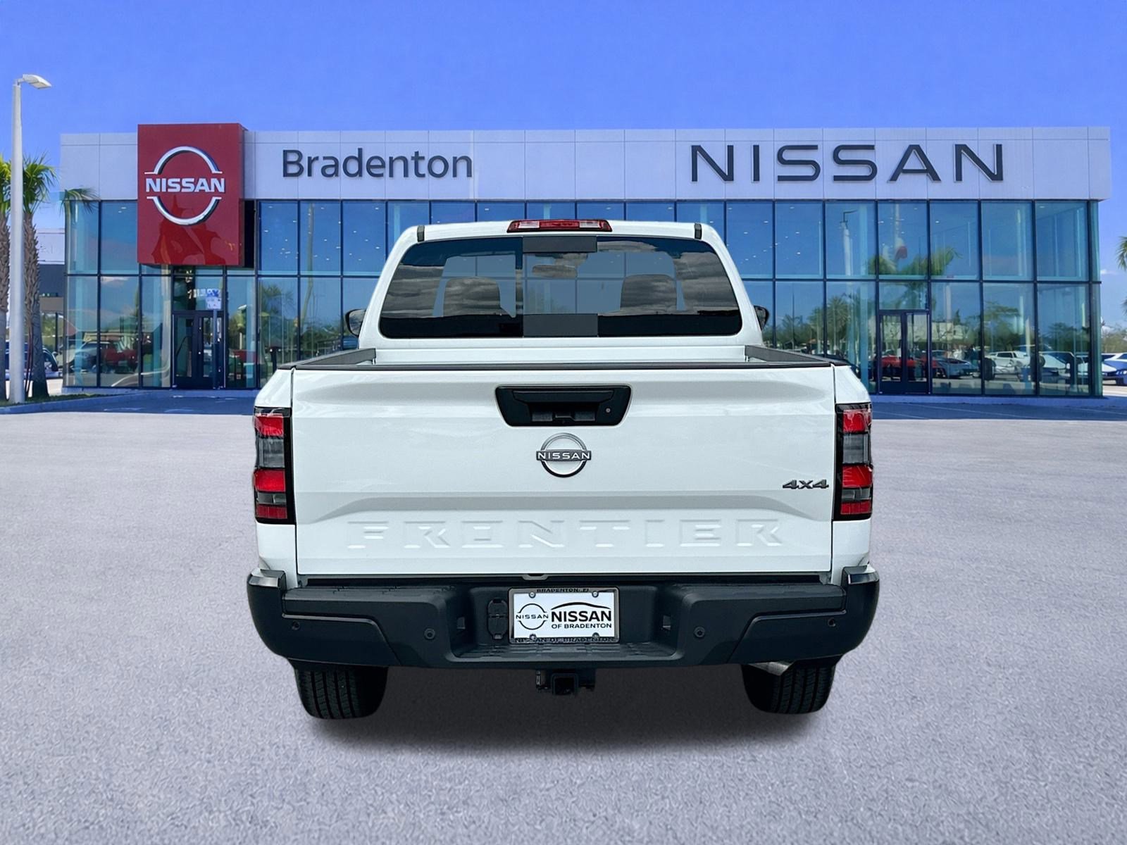 New 2026 Nissan Frontier S w/ Tow Package AWD/4WD image 5