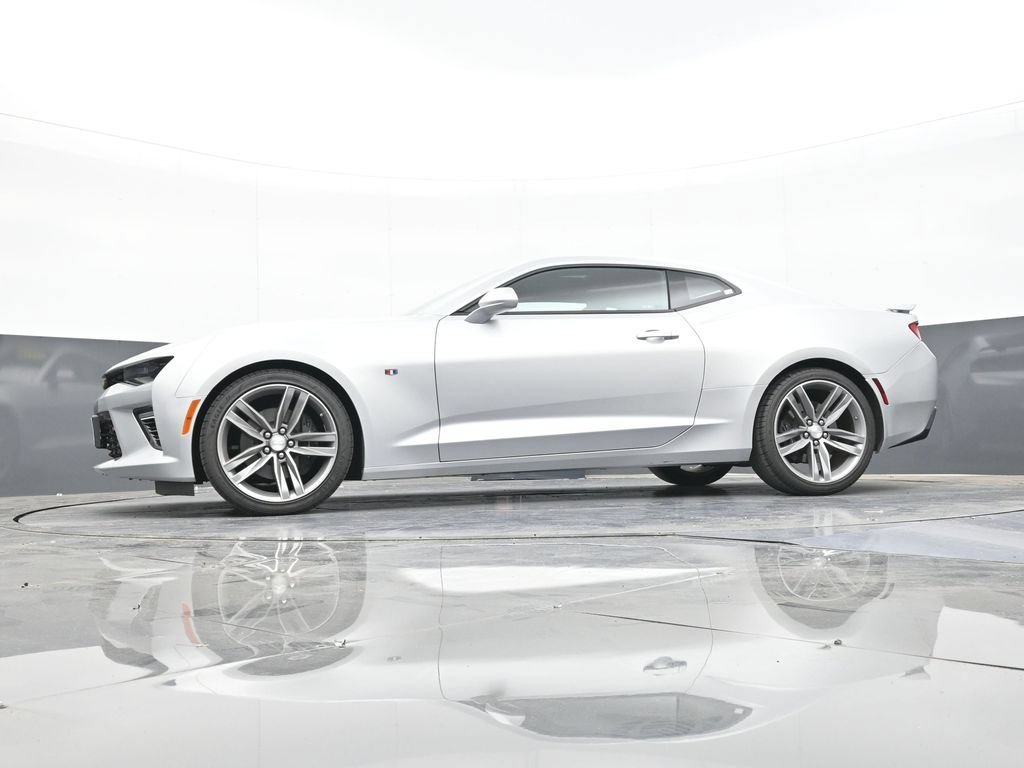 Used 2018 Chevrolet Camaro SS RWD image 53