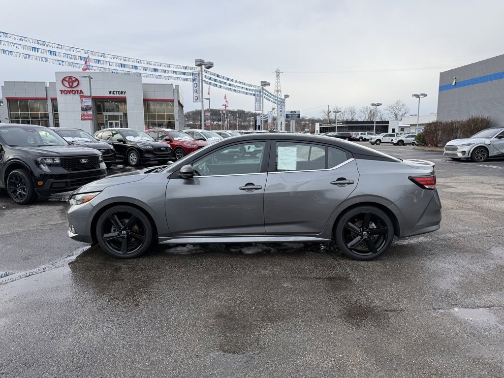 Used 2023 Nissan Sentra SR w/ Midnight Edition Package image 6