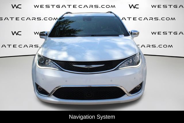 Used 2020 Chrysler Pacifica Limited FWD video 2