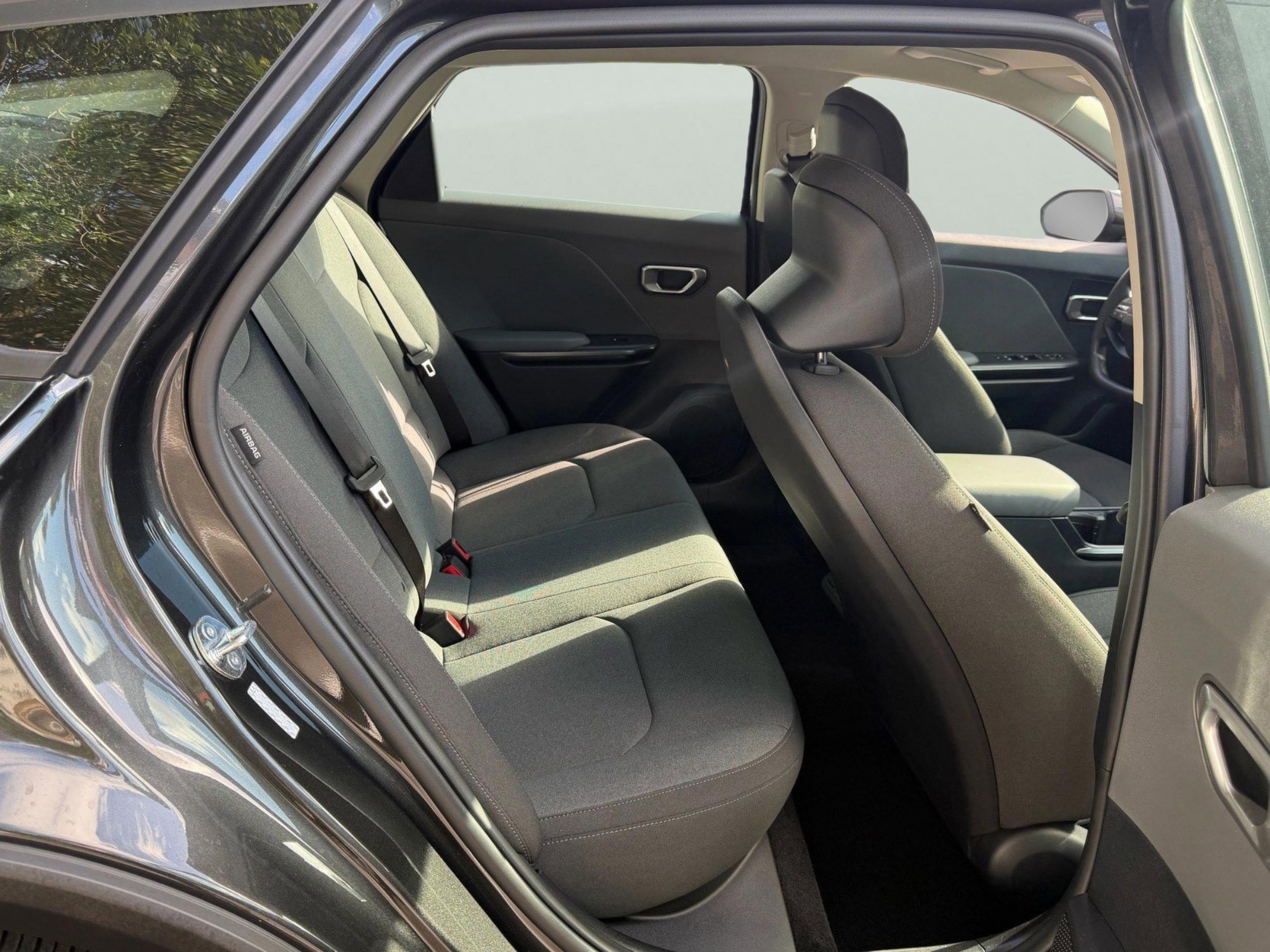Used 2025 Kia K4 FWD image 14