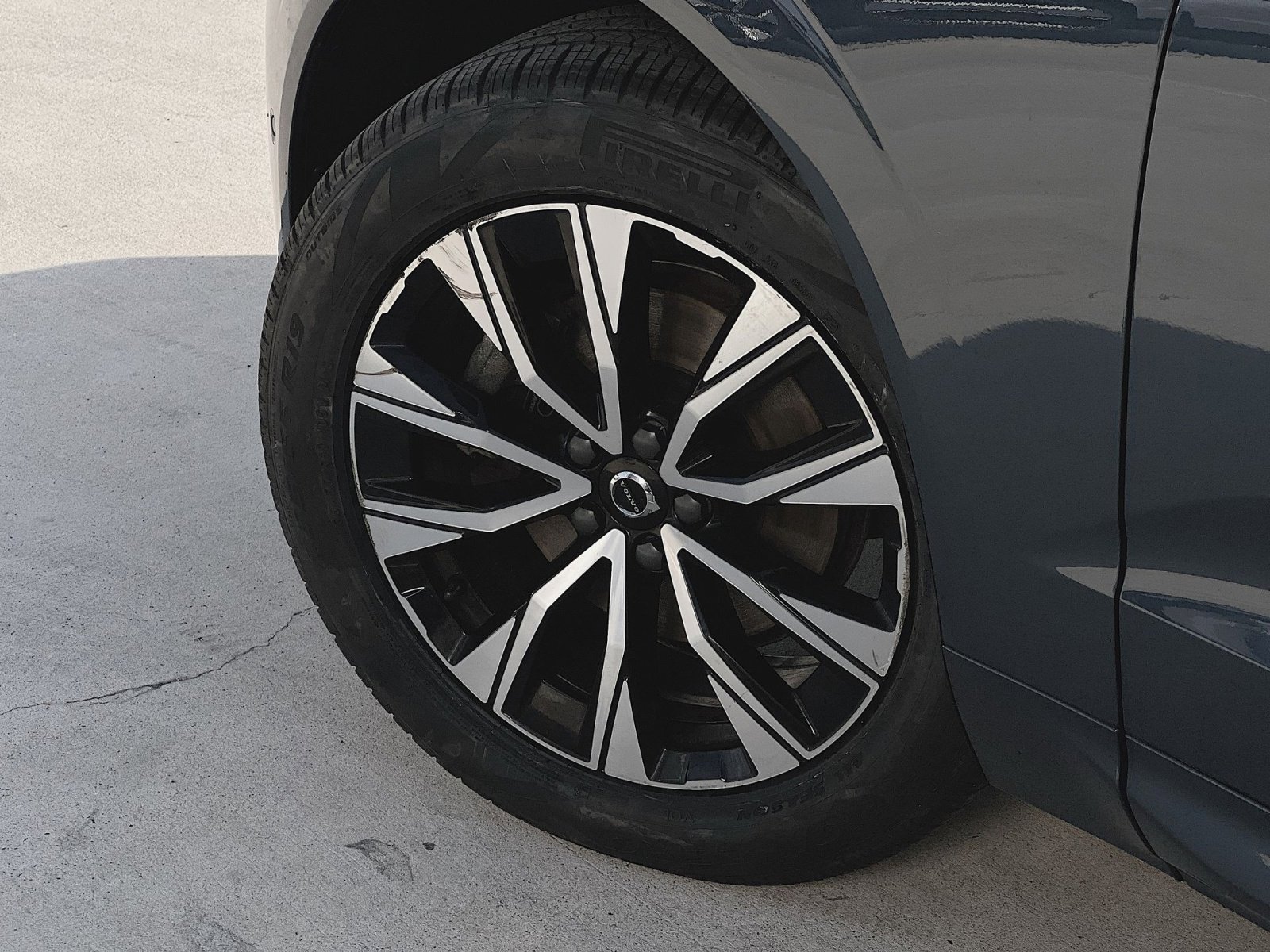 Certified 2023 Volvo XC60 B5 Plus w/ Climate Package AWD/4WD image 20