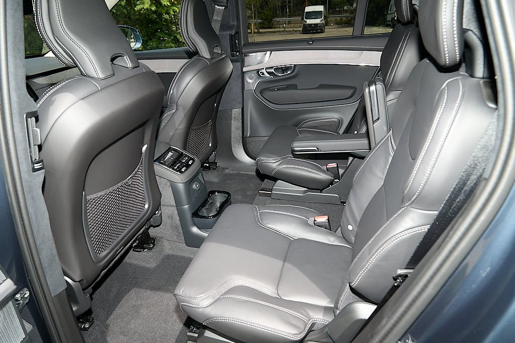 New 2026 Volvo XC90 T8 Ultra w/ Lounge Package AWD/4WD image 22