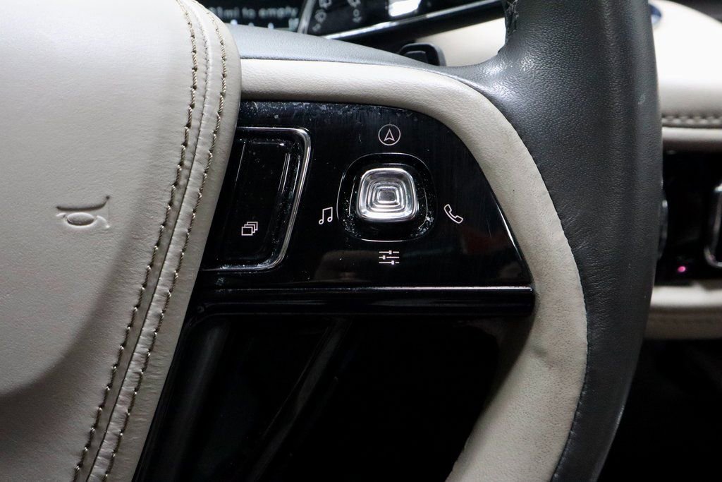 Used 2023 Lincoln Aviator Reserve w/ Class IV Trailer Tow Package image 33