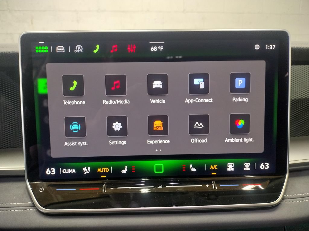 New 2026 Volkswagen Tiguan SE AWD/4WD image 28