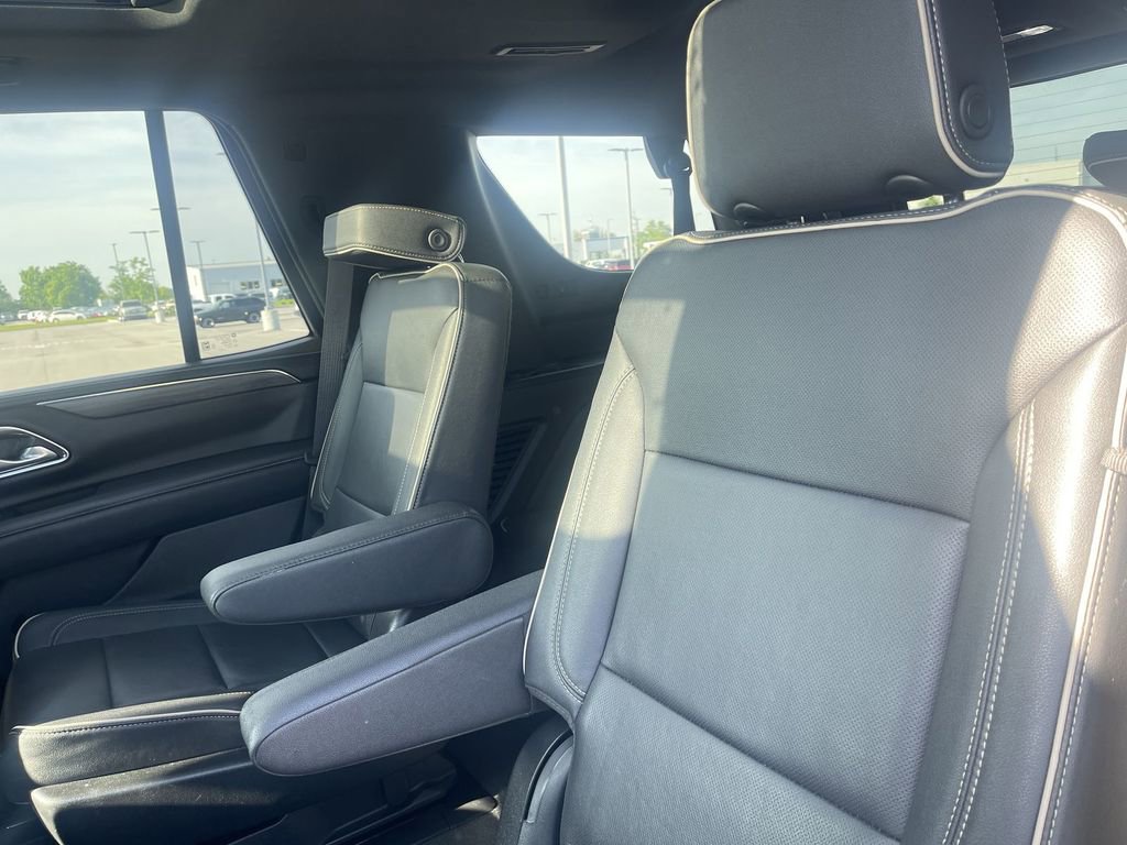 Used 2023 GMC Yukon SLT AWD/4WD image 29